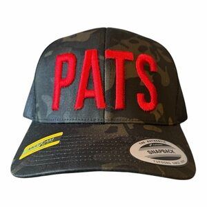 NFL NEW ENGLAND PATRIOTS “PATS” SNAPBACK TWILL TRUCKER CAP